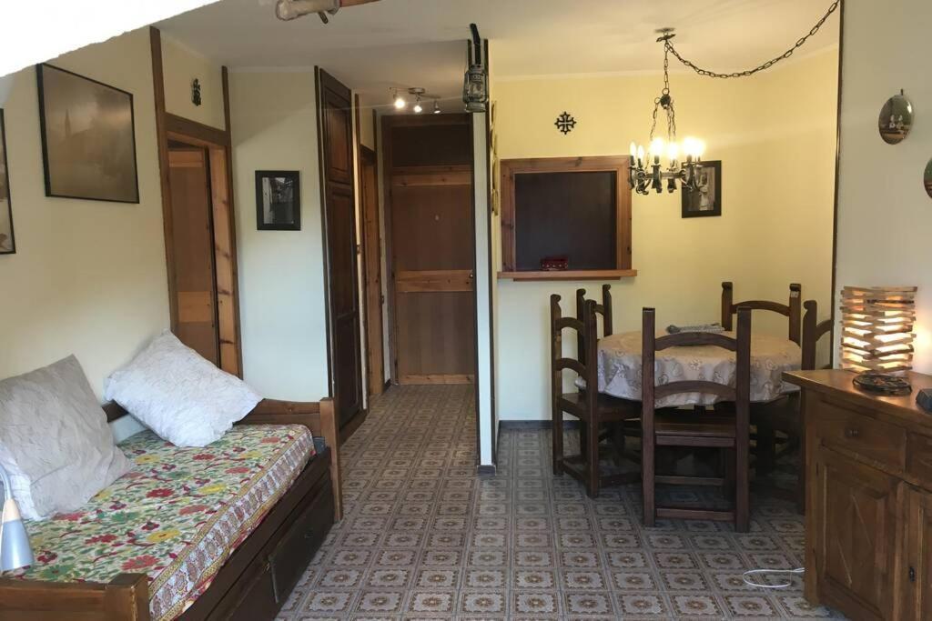 Maison Des Alpes Mansarda เซาเซดุลซ์ ภายนอก รูปภาพ